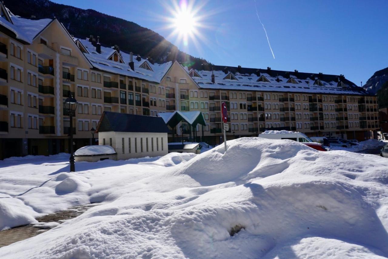 Ferienwohnung El Refugio De La Ardilla, Apartamento Canfranc-Estacion Exterior foto