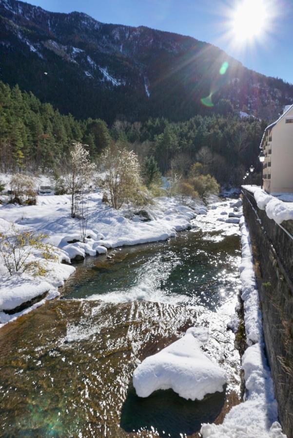 Ferienwohnung El Refugio De La Ardilla, Apartamento Canfranc-Estacion Exterior foto